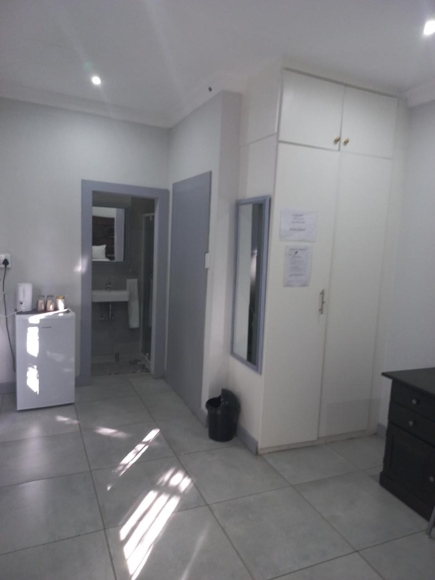 Triple9 Hatfield Guesthouse Pretoria Ruang foto